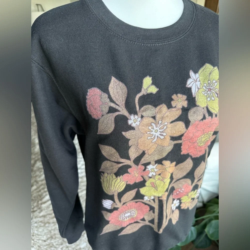 Fifth Sun SMALL Black, Brown, and Red Fall Floral Crew Neck Sweatshirt - Picture 2 of 7